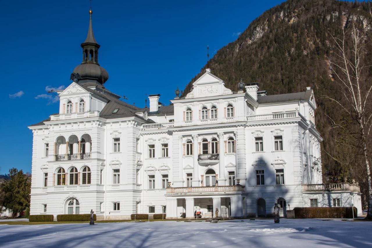 Schlosspark Grubhof - Mitterer Sankt Martin bei Lofer Esterno foto