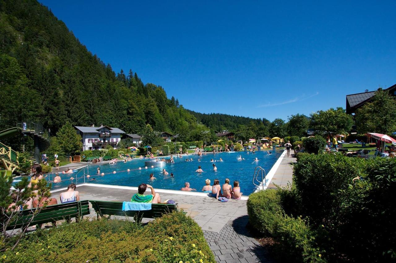 Schlosspark Grubhof - Mitterer Sankt Martin bei Lofer Esterno foto